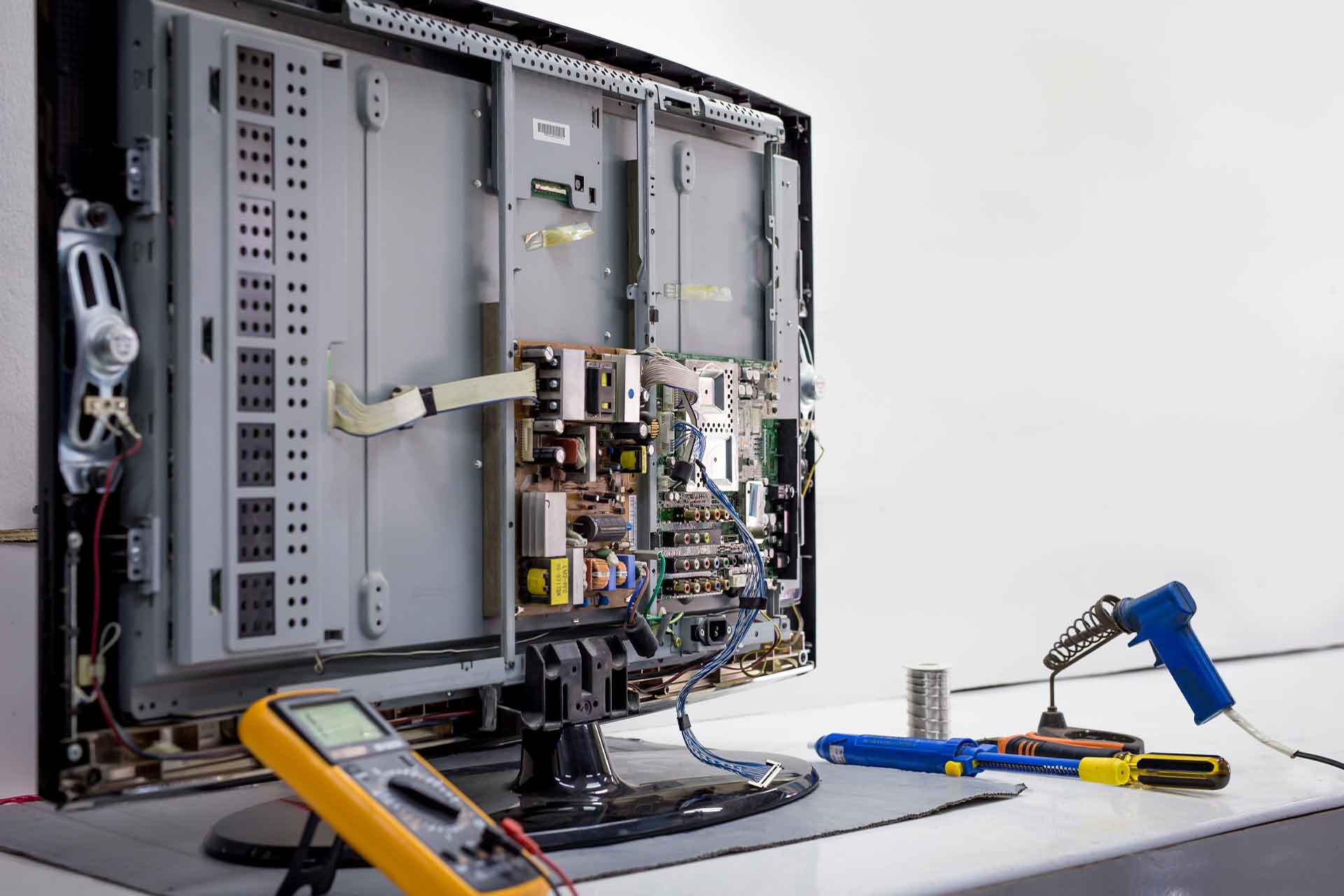 Kemalpaşa Televizyon Servisi Kemalpaşa TV tamiri görsel 2